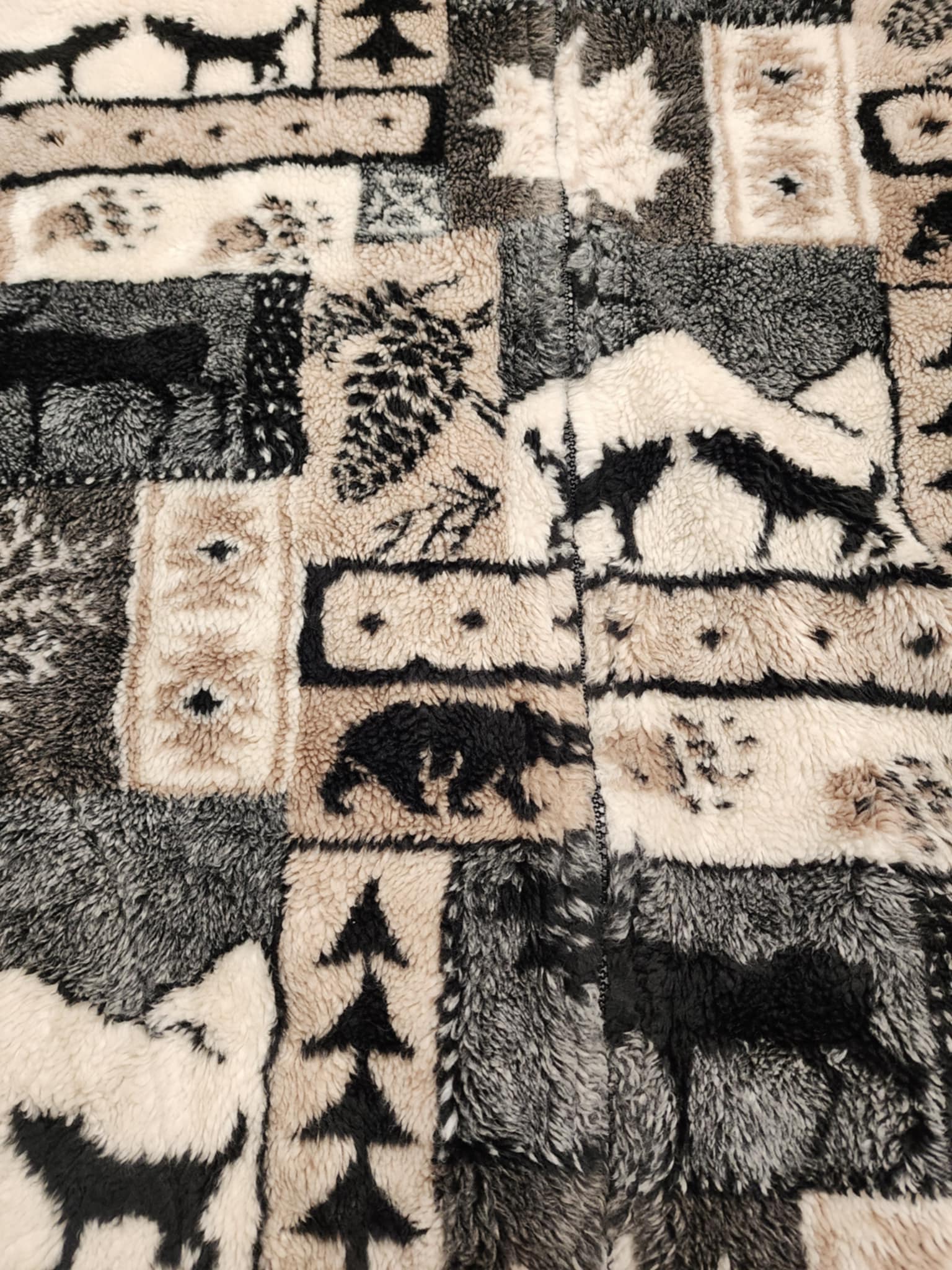 Fleece Jumper - Black Mountain